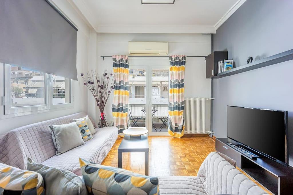 Apartment In The Middle Of Everything Athen Eksteriør bilde