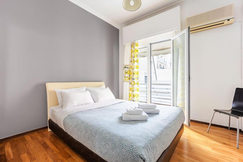 Apartment In The Middle Of Everything Athen Eksteriør bilde