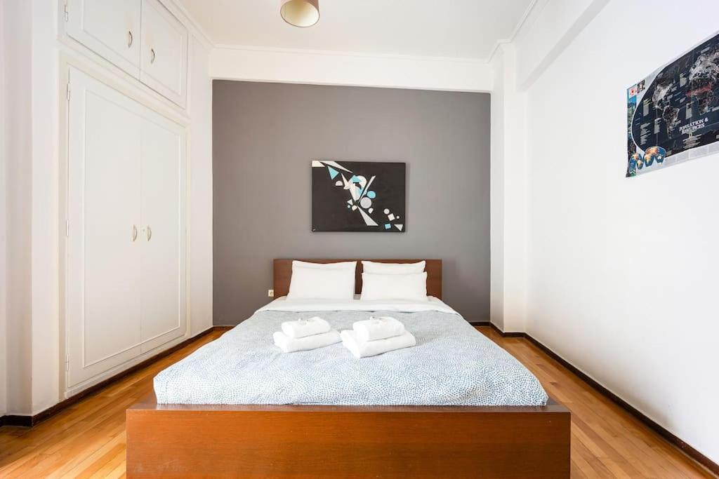 Apartment In The Middle Of Everything Athen Eksteriør bilde