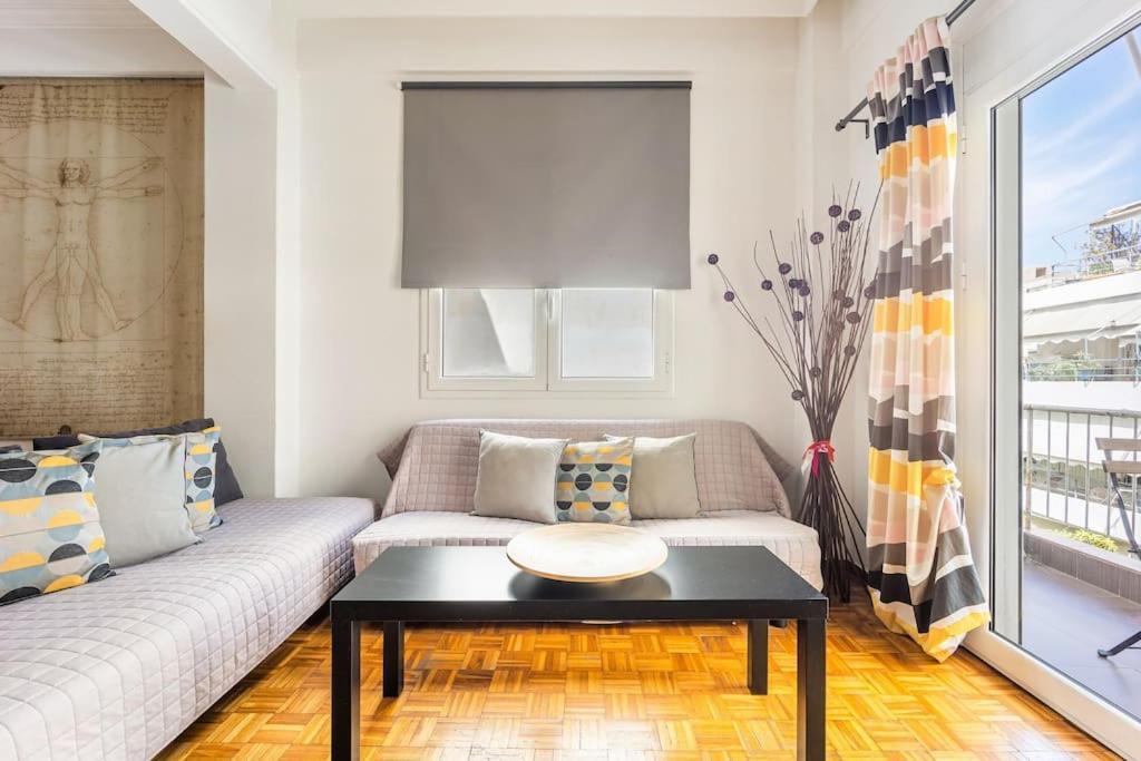 Apartment In The Middle Of Everything Athen Eksteriør bilde