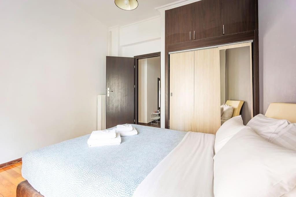 Apartment In The Middle Of Everything Athen Eksteriør bilde